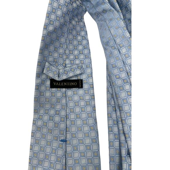 Valentino Blue Geometric Silk Tie – 100% Luxury Italian Designer Necktie - Picture 4 of 8